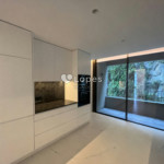 Apartamento T4 à venda em Lordelo do Ouro, Porto, Portugal – 240 m²