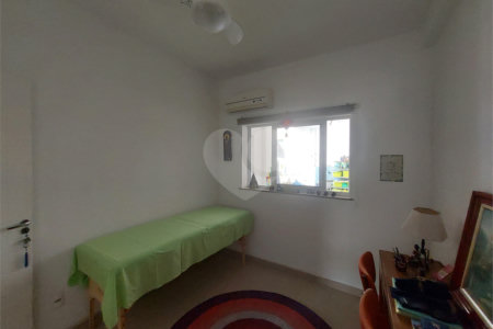 Casa de Vila à venda com 3 quartos, sendo 1 suíte,  em Tijuca, Rio de Janeiro, RJ