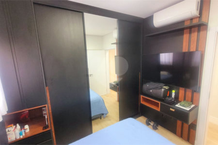 Casa à venda com 4 suítes no condomínio Sta Morriz, Campinas - SP