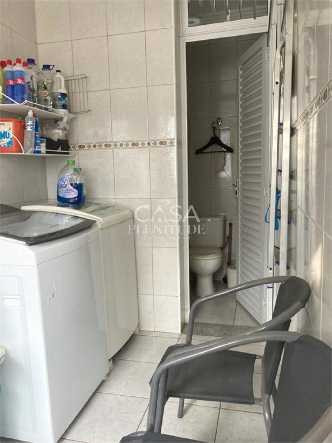 Casa em condomínio à venda com 4 quartos, sendo 3 suítes, em Aparecidinha, Sorocaba, SP