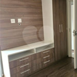 Apartamento à venda com 3 quartos, sendo 1 suíte, em Vila Paulo Silas, São Paulo, SP