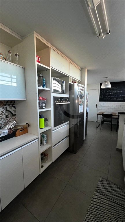 Sobrado à venda com 3 quartos, sendo 1 suíte, em Vila Mariana, São Paulo, SP