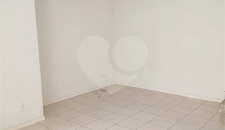 Casa à venda ou para alugar com 3 suítes no condomínio Residencial Jardim das Palmeiras, Vinhedo - SP