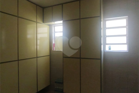 Sobrado à venda com 3 quartos em Pinheiros, São Paulo, SP