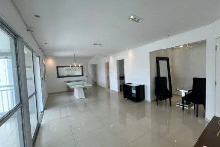 Apartamento de alto padrão com 128 m², 3 suítes, 2 vagas, vista para a piscina e lazer completo em condomínio clube no coração de Nova Petrópolis.