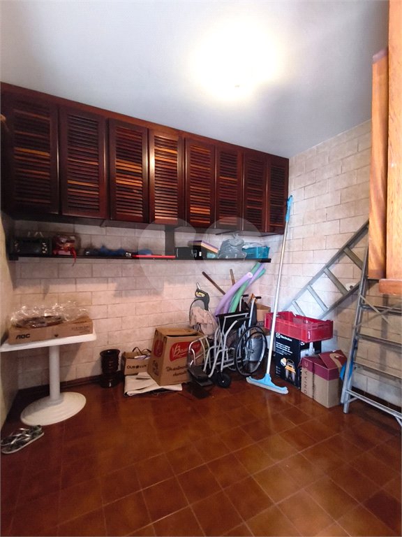 Excelente Sobrado à venda com 281m2 de área construída