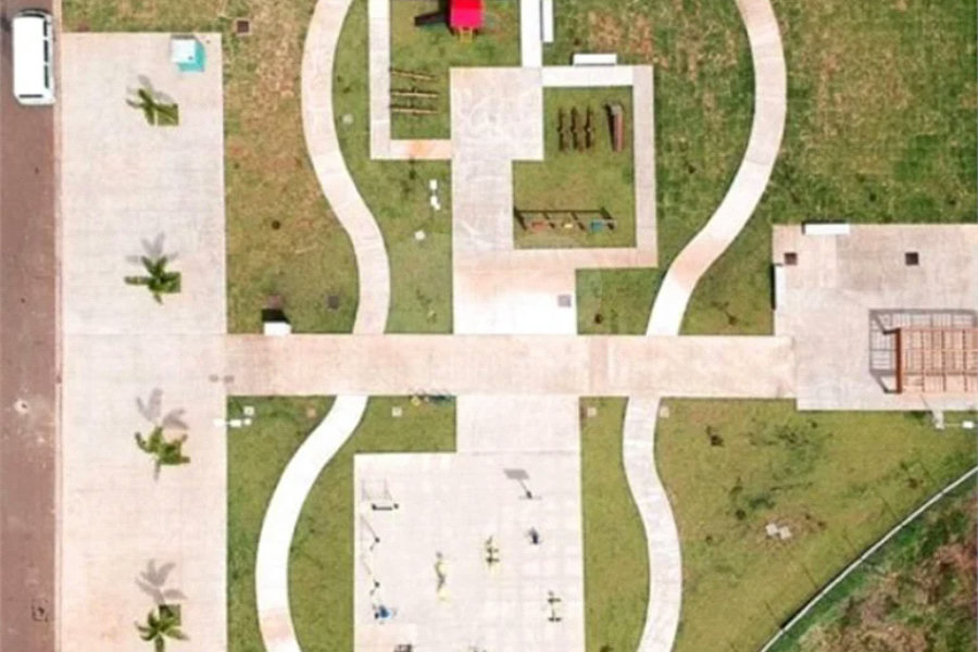 Terreno a venda com 300 metros quadrados no Condomínio Soleil