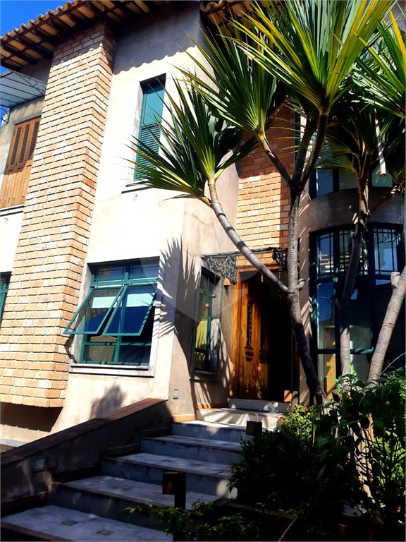Sobrado à venda com 4 suítes em Vila Guilherme, São Paulo, SP