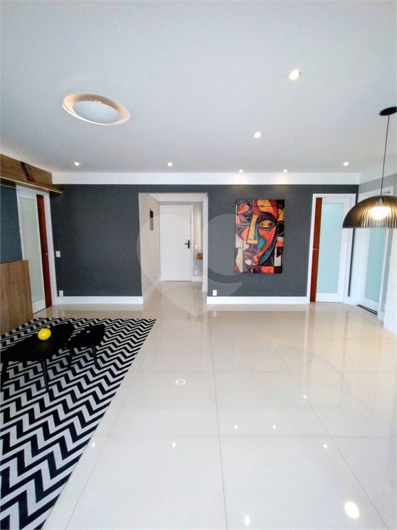 Apartamento à venda com 3 suítes em Vila Nova Socorro, Mogi das Cruzes, SP