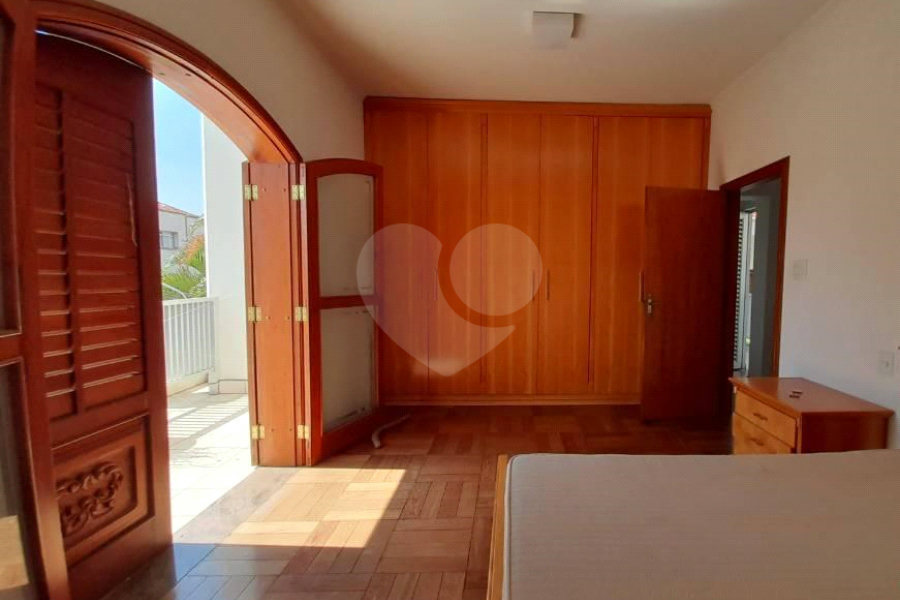 Sobrado à venda com 5 quartos em Jardim São Paulo(zona Norte), São Paulo, SP