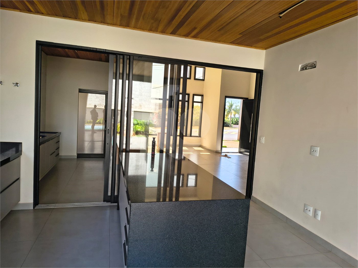 Casa à venda com 3 suítes no condomínio Villa DI San Paolo, Ribeirão Preto - SP