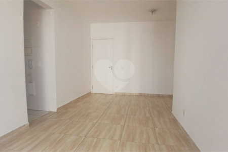 Apartamento para alugar com 2 quartos, sendo 1 suíte, em Vila Anastácio, São Paulo, SP