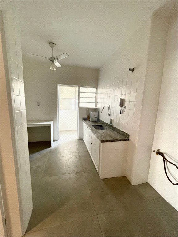 Apartamento à venda com 3 quartos em Cerqueira César, São Paulo, SP