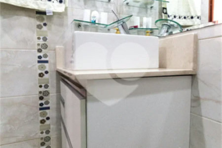 Apartamento à venda com 3 quartos, sendo 1 suíte, em Santa Teresinha, São Paulo, SP