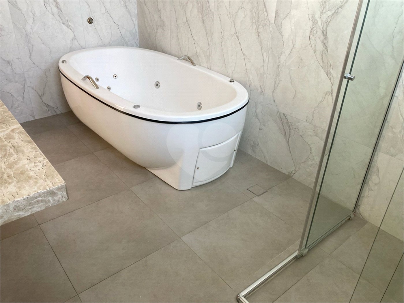 Casa à venda com 4 quartos, sendo 3 suítes,  no condomínio Reserva Granja Anita, Mogi das Cruzes - SP