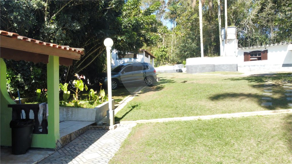 Sítio à venda com 8 quartos, sendo 4 suítes, em Boa Vista, Mogi das Cruzes, SP