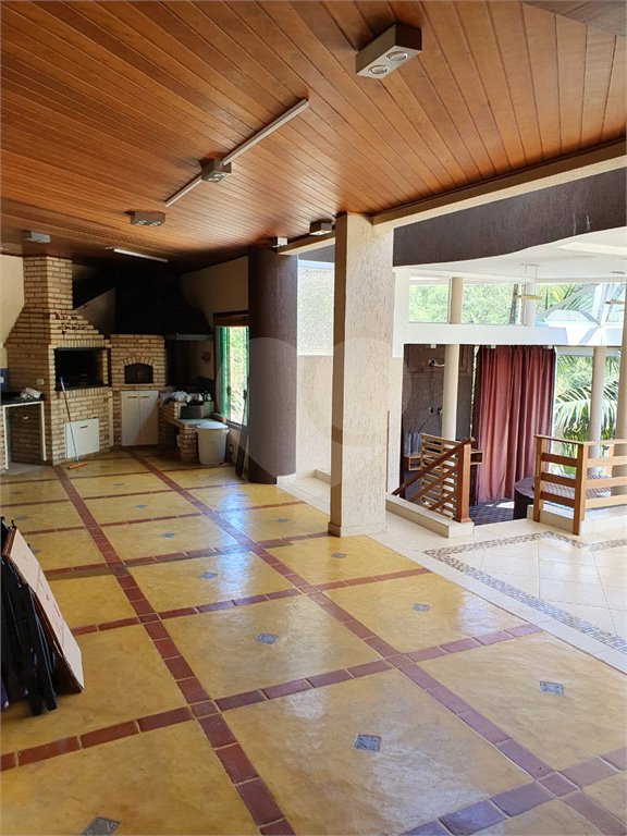 Casa à venda com 4 suítes em Serra da Cantareira, Mairiporã, SP