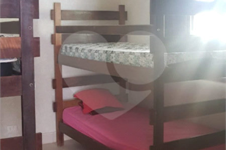 Casa à venda com 5 quartos, sendo 1 suíte,  em Taboão, Mogi das Cruzes, SP