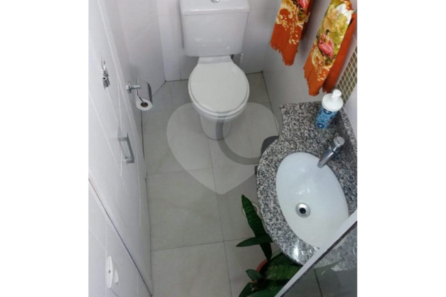 Casa à venda com 2 suítes no condomínio Residencial Taormina, São Paulo - SP