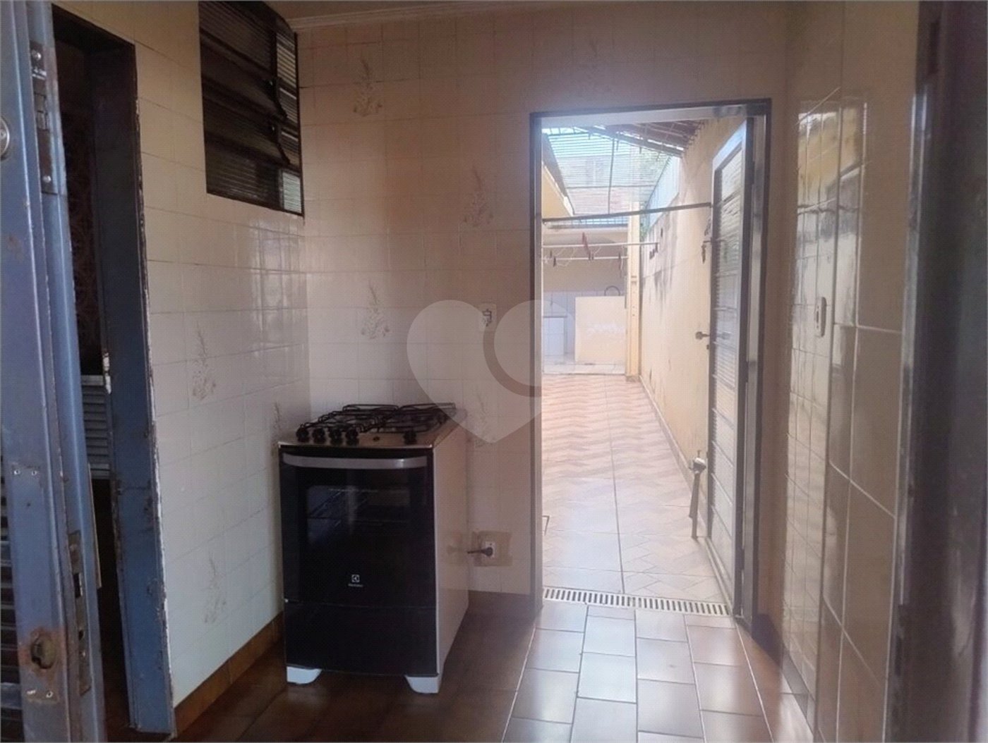 Casa à venda com 3 quartos, sendo 1 suíte, em Vila Mariana, Ribeirão Preto, SP