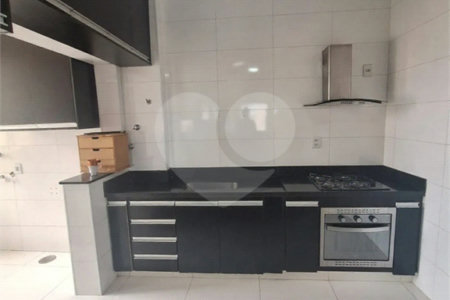 Apartamento à venda com 3 quartos, sendo 1 suíte,  em Condomínio Itamaraty, Ribeirão Preto, SP