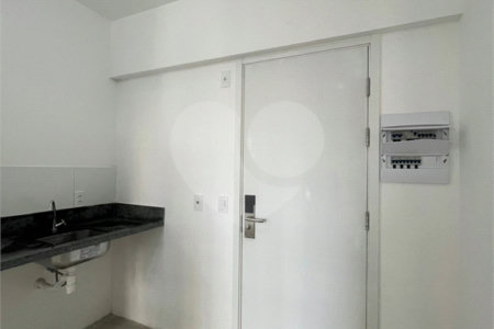 Apartamento à venda com 1 quarto em Sumarezinho, São Paulo, SP