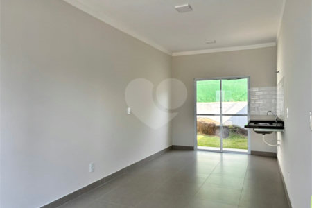 Casa à venda com 2 suítes no condomínio Villággio Álvaro Scalet, Salto - SP