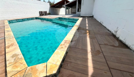 Casa à venda com 2 quartos em Vila Jeriva, Várzea Paulista, SP