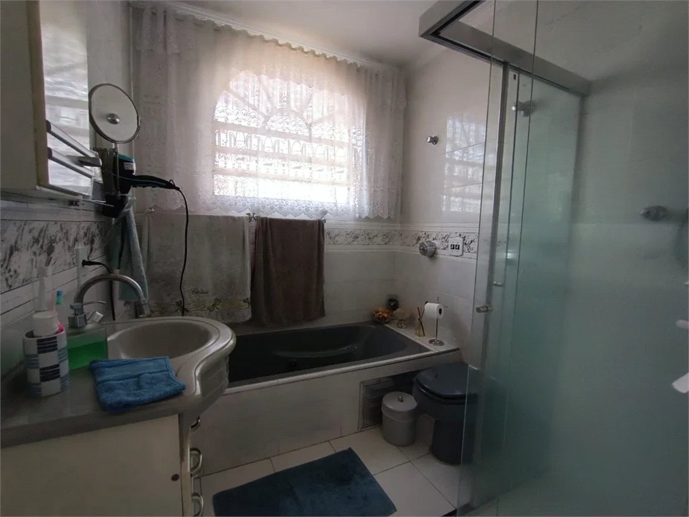 Sobrado à venda com 3 quartos, sendo 1 suíte, em Jaguaré, São Paulo, SP