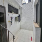 Sobrado à Venda na Aclimação - 150 m² - 2 Salas, 3 Dorms, 2 Vagas.
