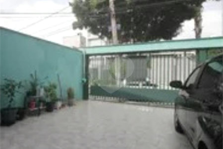Sobrado à venda com 3 quartos, sendo 1 suíte, em Lar São Paulo, São Paulo, SP