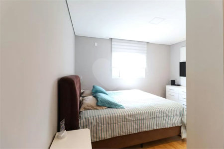 Casa à venda com 3 quartos, sendo 1 suíte, em Vila Maria Alta, São Paulo, SP