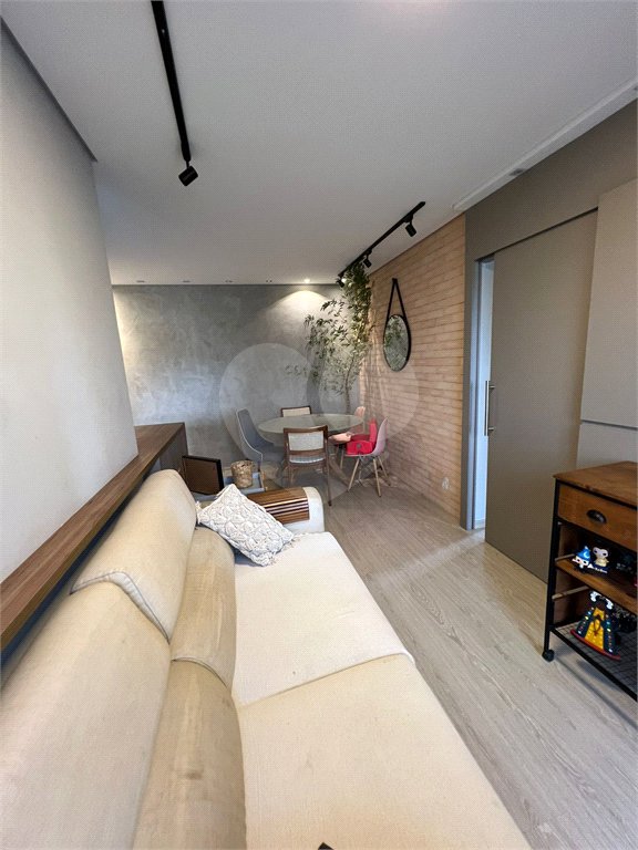Apartamento à venda com 2 quartos, sendo 1 suíte, em Jardim São Carlos, Sorocaba, SP