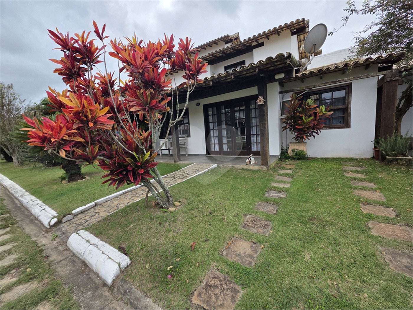 Casa em condomínio à venda com 4 suítes em Praia Rasa, Armação dos Búzios, RJ