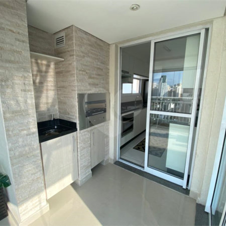 Apartamento à venda com 3 quartos, sendo 1 suíte, em Vila Olímpia, São Paulo, SP
