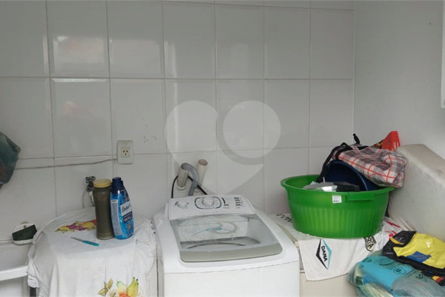 Sobrado à venda com 3 quartos, sendo 1 suíte, em Vila Constança, São Paulo, SP