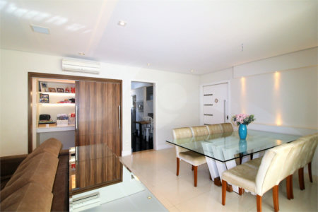 Apartamento à venda com 3 suítes em Alto da Boa Vista, São Paulo, SP