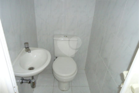 Sobrado à venda com 3 quartos em Vila Gustavo, São Paulo, SP