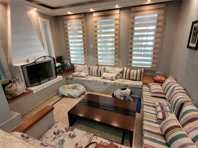 Casa de Vila à venda com 3 quartos, sendo 2 suítes,  em Jardim Marajoara, São Paulo, SP