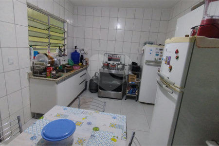 Casa Térrea à venda com 2 quartos em Cidade Dutra, São Paulo, SP