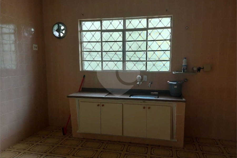 Sobrado à venda com 3 quartos em Tremembé, São Paulo, SP