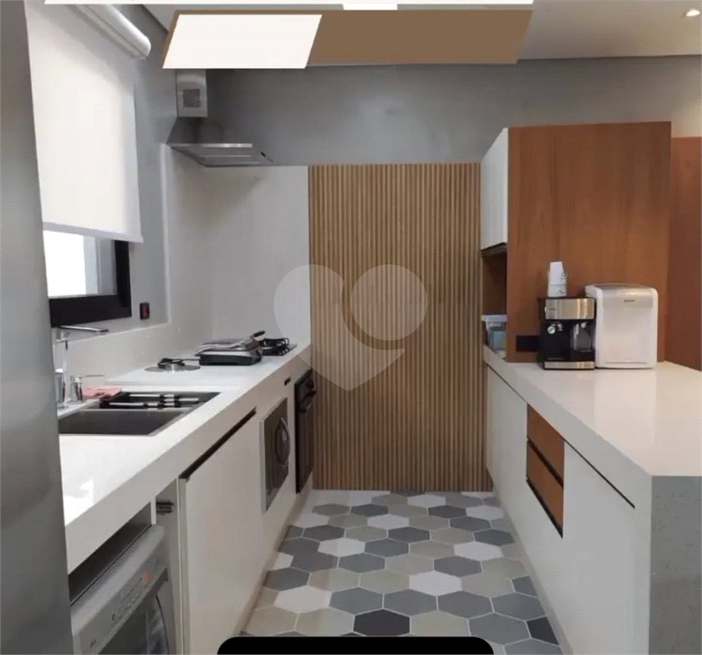 Casa à venda com 3 suítes no condomínio Aruâ Brisas, Mogi das Cruzes - SP