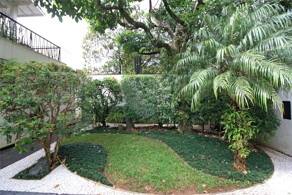 Sobrado à venda com 3 quartos, sendo 1 suíte, em Butantã, São Paulo, SP