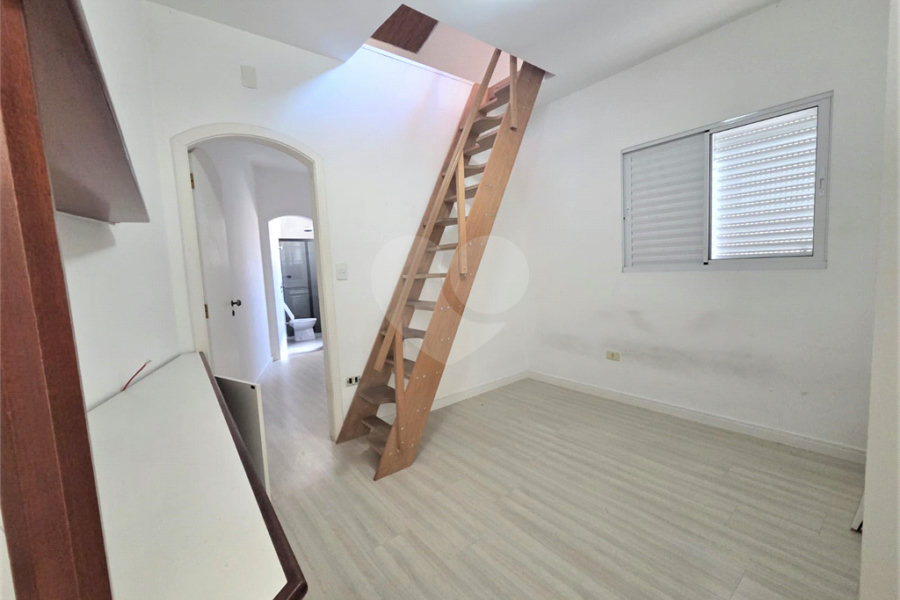 Sobrado à venda ou para alugar com 3 quartos, sendo 2 suítes,  em Vila Lucia, São Paulo, SP
