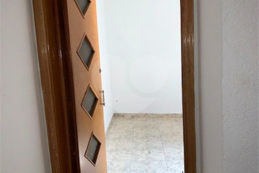 Sobrado à venda com 3 quartos, sendo 1 suíte, em Tremembé, São Paulo, SP