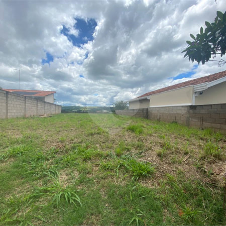 Terreno à venda em Pinheirinho, Vinhedo, SP
