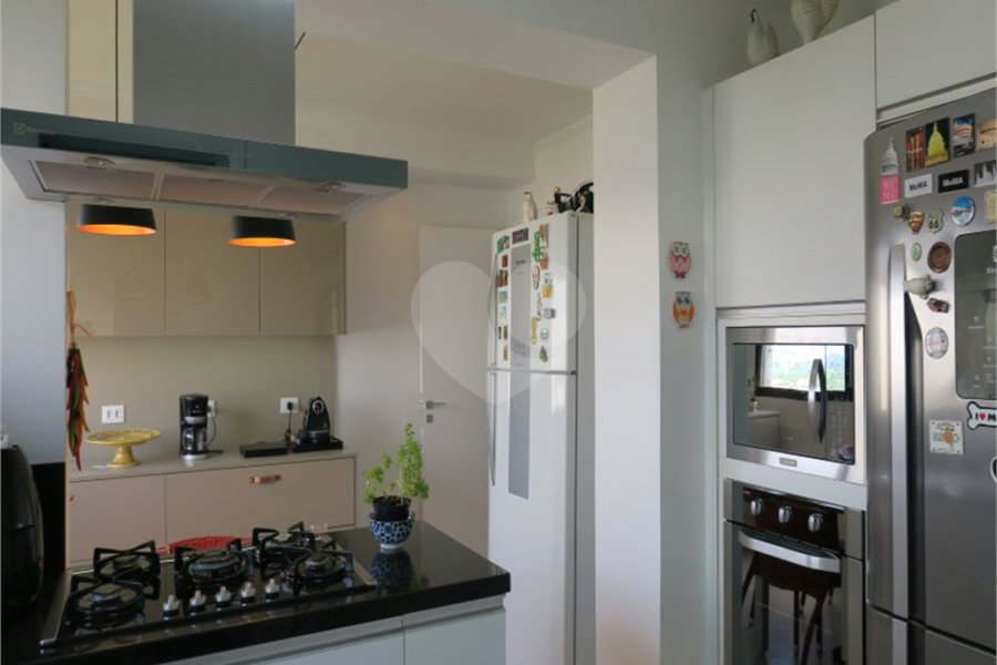 Apartamento à venda com 4 quartos, sendo 3 suítes, em Vila Sônia, São Paulo, SP