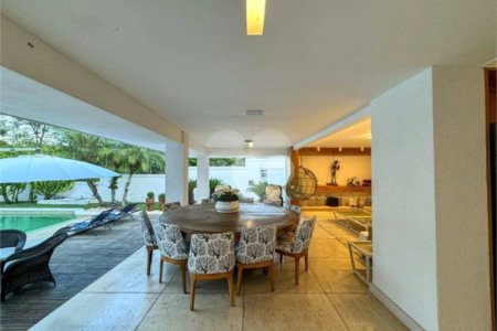 Casa à venda com 5 suítes no condomínio Malibu, Rio de Janeiro - RJ