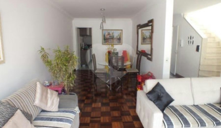 Casa à venda com 3 quartos, sendo 1 suíte, em Jardim Oriental, São Paulo, SP