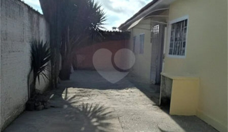 Casa à venda com 3 quartos em Jardim Nova Era, Itapetininga, SP